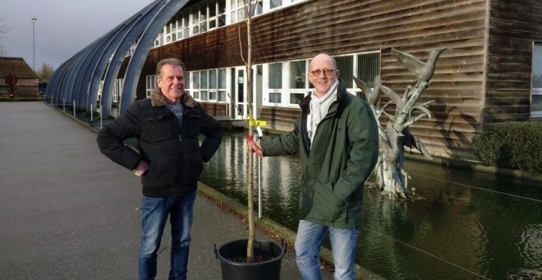 Adrie van Kessel & Berry Verlaan (bron: Gemeentebelangen Uithoorn-De Kwakel)