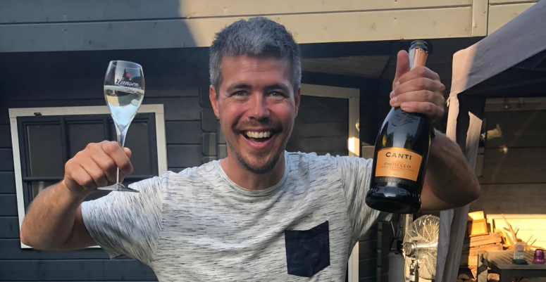 Champagne voor Chris