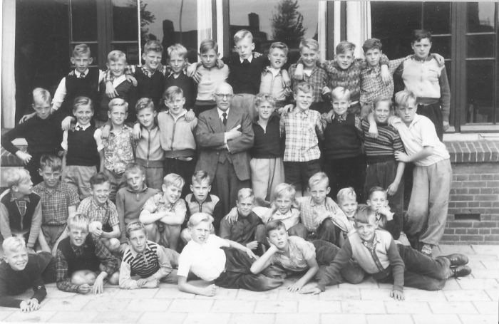 1955-56-h-hartschool-6e-klas-002.jpg